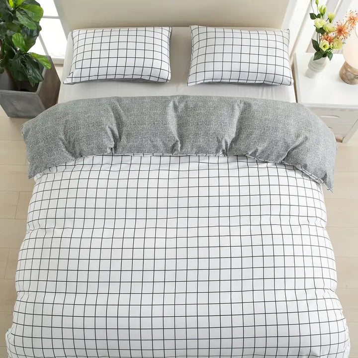 Minimalist Grid Bedding Set